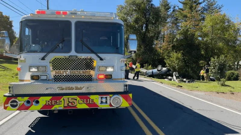 Driver injured, cut from vehicle following rollover crash in Mifflin County: officials
