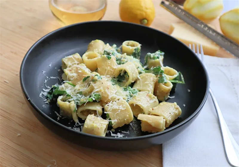 Gretchen's table: Lemon pesto pasta with silvered almonds brightens a fall day