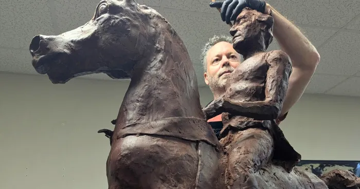 4-foot chocolate George Washington taking shape for Pa. Chocolate & Coffee Festival
