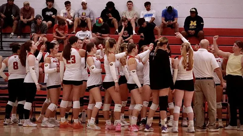 Women's Volleyball Falls to Marywood in MAC Freedom Road Match