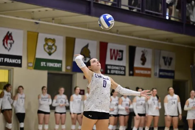 Women's Volleyball Battles Back to Defeat Bethany in Four Sets