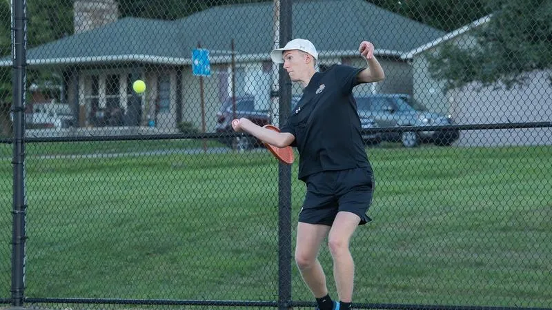 Men's Tennis Narrowly Edged Out by Saint Vincent