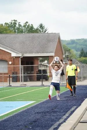 Thiel falls to Terriers at home