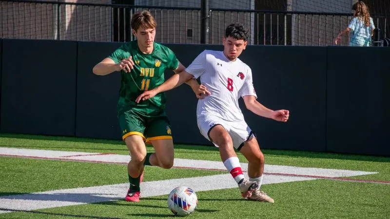 Men's Soccer Ties Alvernia on the Road
