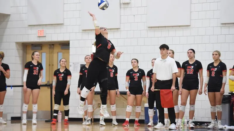 Women's Volleyball: Women's Volleyball Picks Up PAC Victory Against Saint Vincent