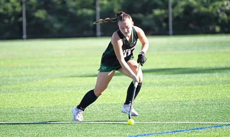 Field Hockey Falls 5-0 in MAC Freedom Debut