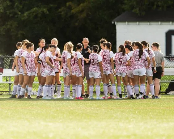 WSOC: Highlanders Roll by Giants