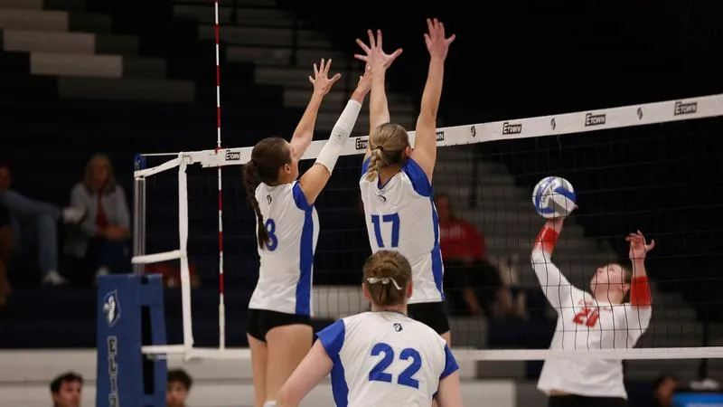 Women's Volleyball Charges Past Lancaster Bible