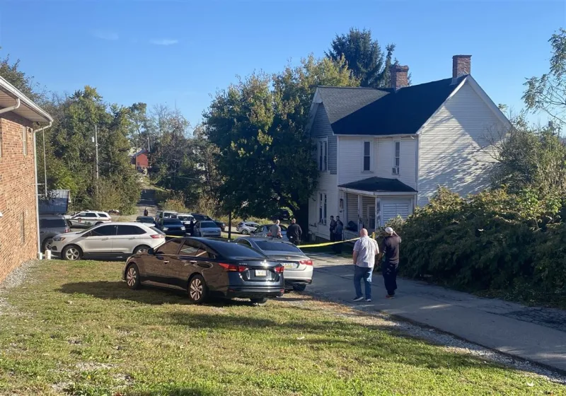 Man shot and wounded by Pennsylvania State Police in Washington