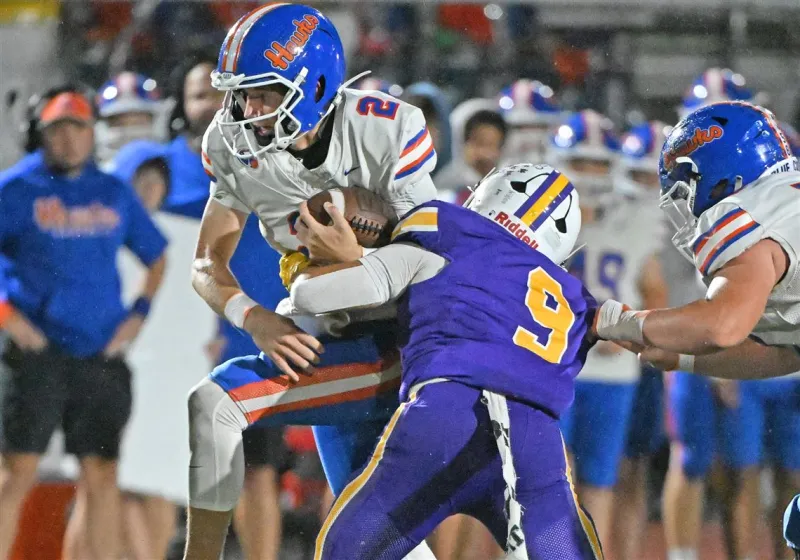 Extra Points: Armstrong's Jaydon Oliver is a country kid and one of the WPIAL's best dual-threat QBs