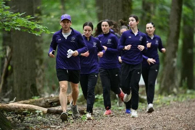 Cross Country Competes at CMU Invitational