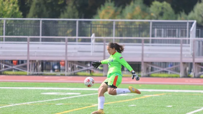 Soccer Falls to Bridgeport Saturday Afternoon