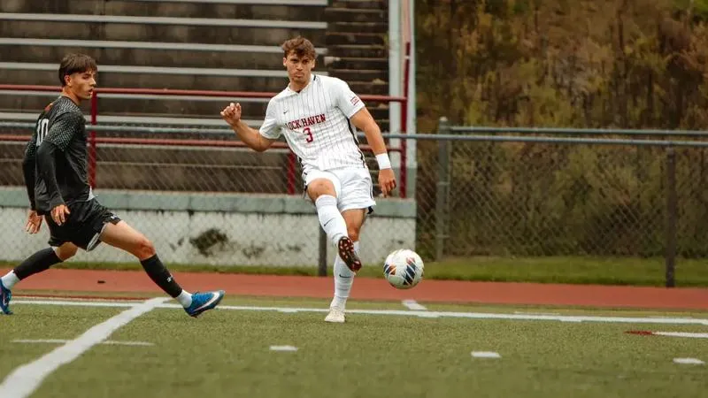 Zapata"s early goal, Beck"s shutout lift Men"s Soccer past Vulcans