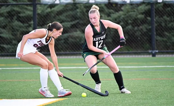 Field Hockey Downed by No. 25 Stevens