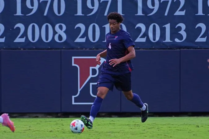 #22 Cornell Overruns Penn in Second Half, 5-3