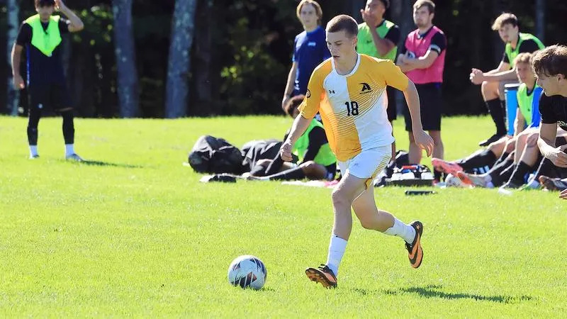 Balanced Efforts Leads Gators Past Yellowjackets