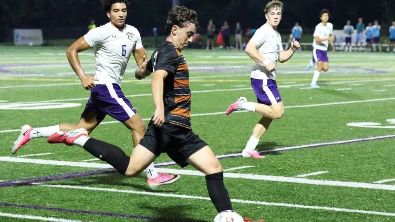 Men's soccer clashes with Saint Vincent