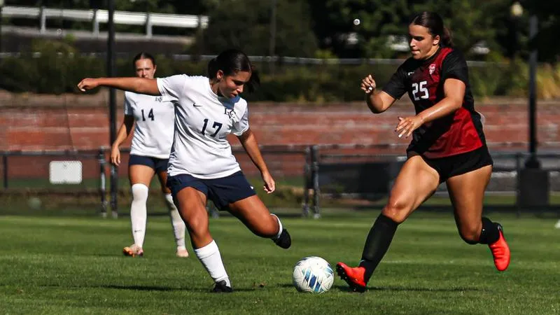 Dutchmen Women's Soccer Battles Stevens on Homecoming