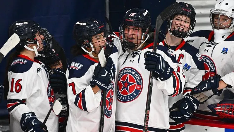 RMU Women's Hockey Sweeps RPI