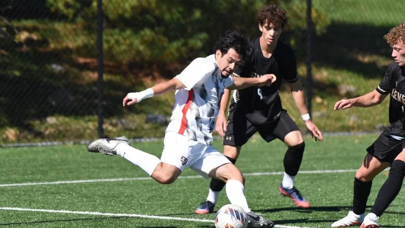 Men's Soccer: Five Presidents Score in Homecoming Victory Over Thiel