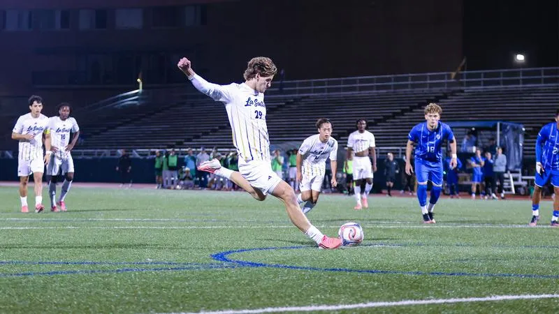 Men's Soccer Falls In Thriller To Saint Louis
