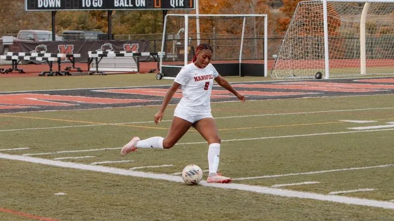 Mounties Suffer a Close PSAC Loss to East Stroudsburg