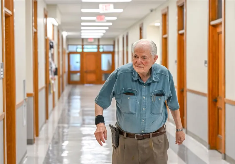 How a Pitt emeritus professor of physics has extended his life to an active 100 years old