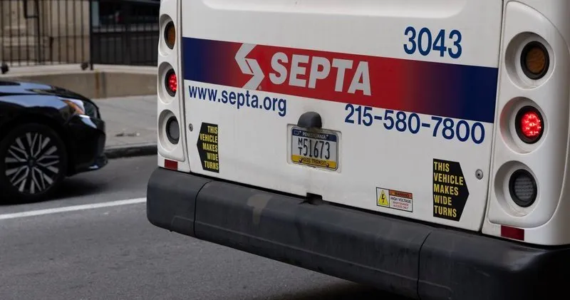 Armed man barricaded himself inside SEPTA bus in Fox Chase, police say