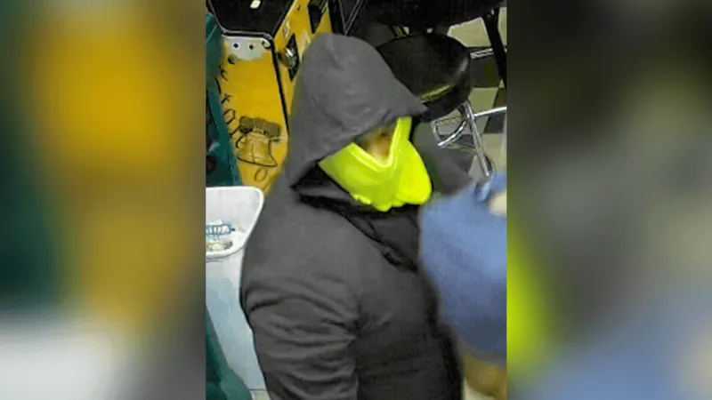 Police in Hanover searching for man in alleged armed robbery