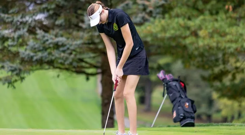 Women's golf in fourth place after opening round of PAC Fall Championship