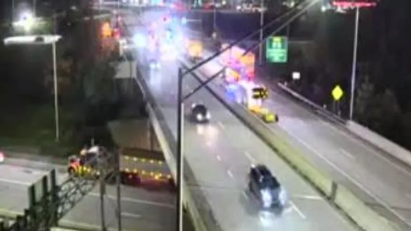 Crash blocking multiple lanes of traffic, clogging up traffic on I-283 in Dauphin County