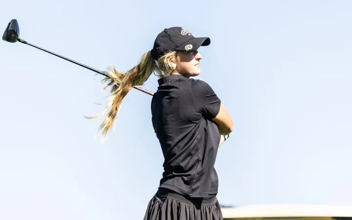 Sharek Shines on First Day of Fall PAC Championships