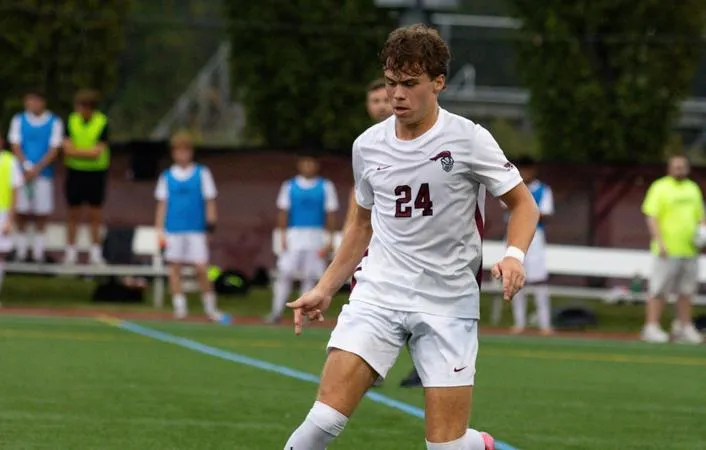 Jordan's 89th-Minute Strike Lifts Men's Soccer Past DeSales