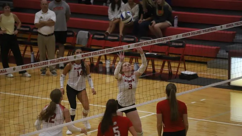Women's Volleyball Use Dominant Fourth Set to Take Down Keystone