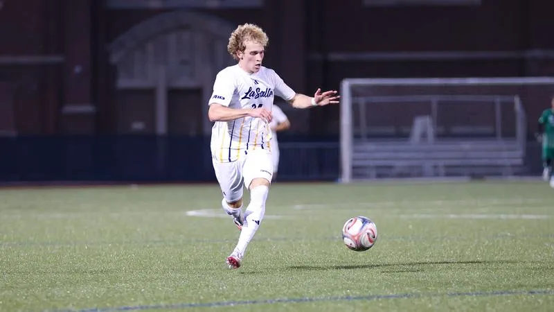 Men's Soccer Levels With NJIT