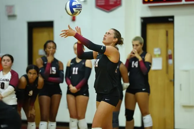 Women's Volleyball Sweeps Delaware Valley for Second Conference Win