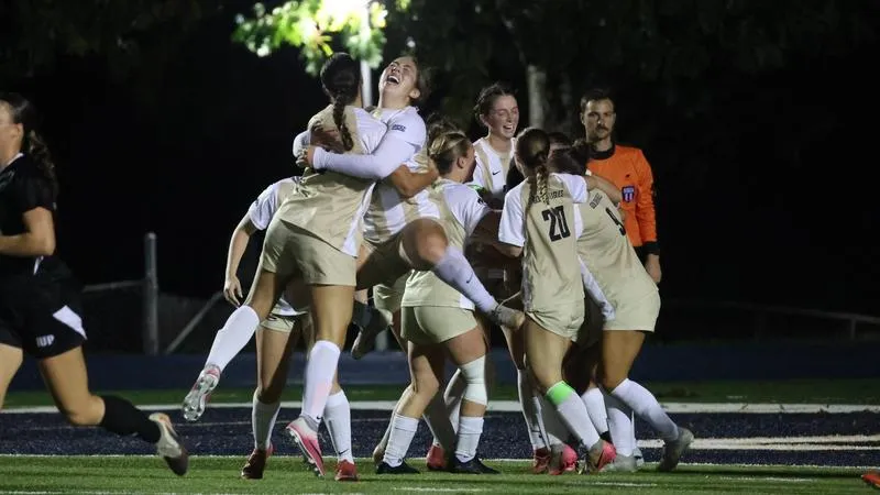 Gold's Late Goal Gives Soccer 1-1 Draw with IUP