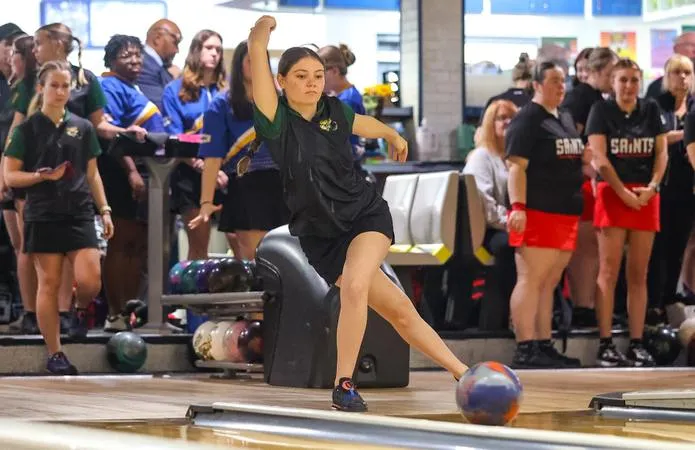 Street named AMCC Bowler of the Week