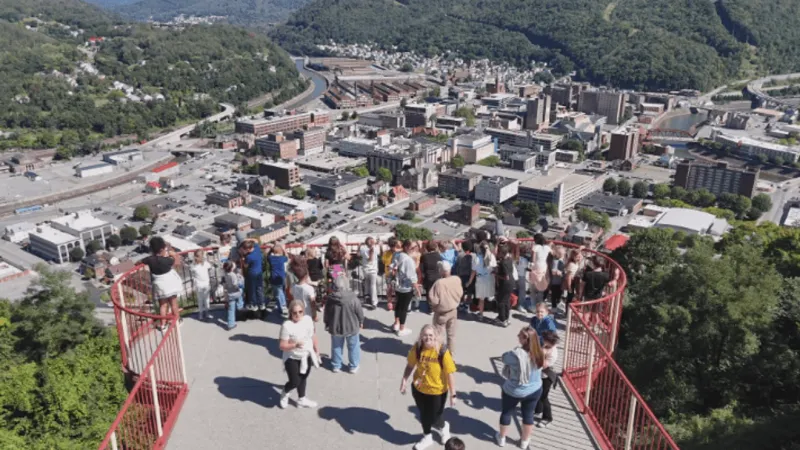 More than 1,000 riders on Johnstown Inclined Plane a day driving more tourism to the city