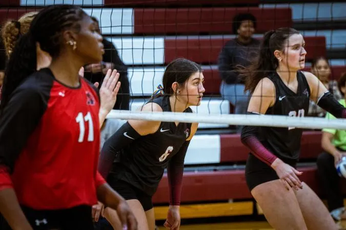 Women's Volleyball Sweeps Albright as Young Reaches 500 Career Kills