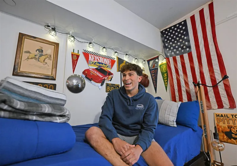 Pittsburgh-area students hop on TikTok dorm dcor trend