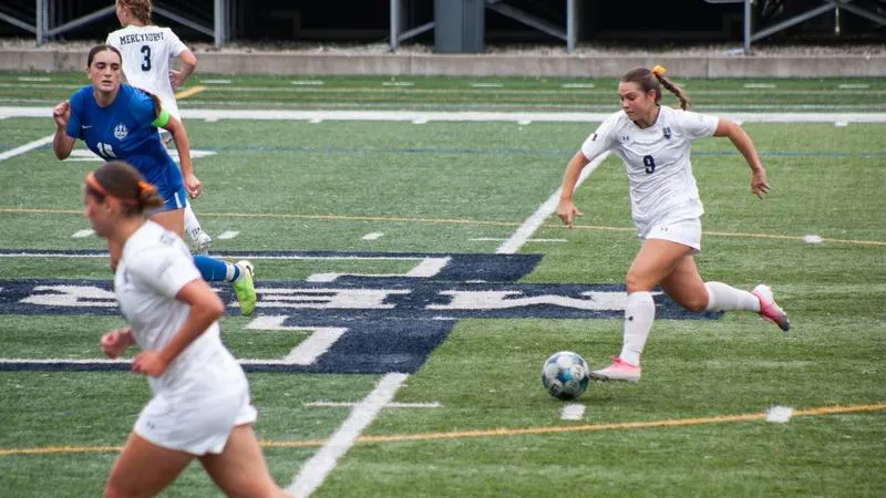 Women's Soccer Prepares for Road Test Against Skyhawks