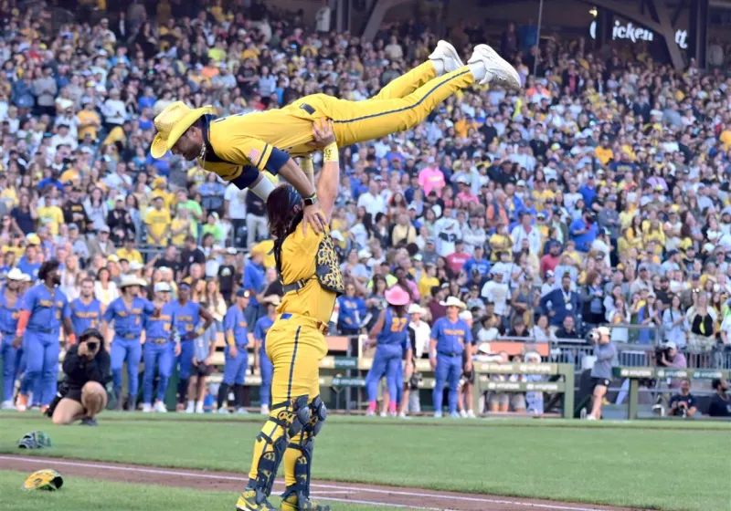 The Savannah Bananas are returning to Pittsburgh in 2027. Here's what to expect.