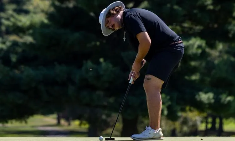 Men's golf tied for the lead after opening round of PAC Fall Championship