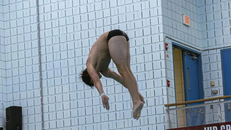 IUP diving competes at Don Leas Invitational