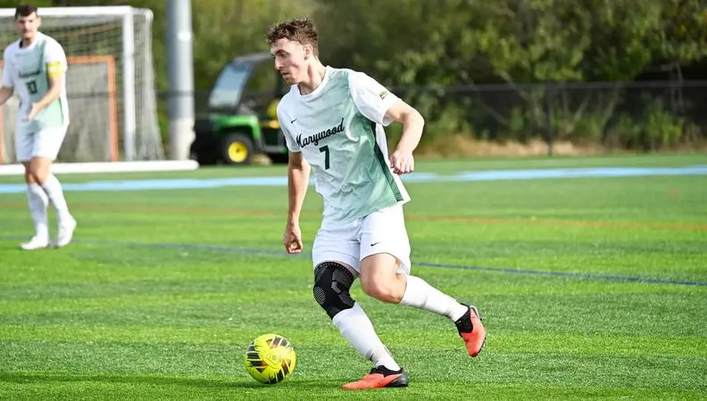 Men's Soccer Battles Misericordia to 2-2 Draw