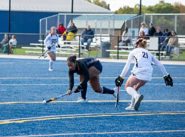Field Hockey Falls to Battling Bishops