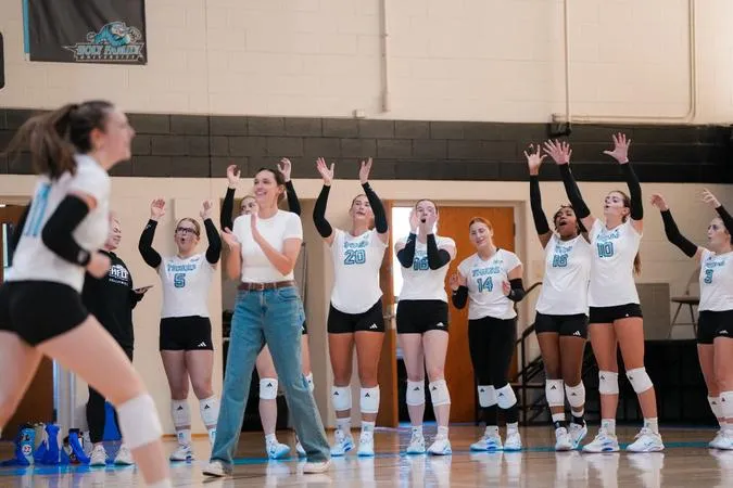 Volleyball Sweeps Bridgeport in CACC Tournament Championship Rematch