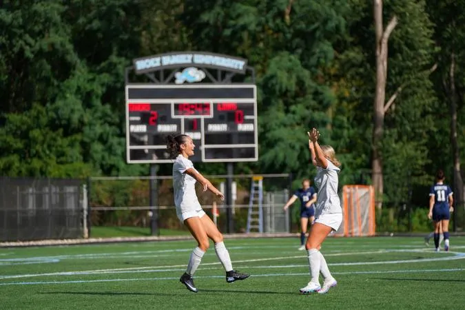 Women's Soccer Holds On for 2-2 Draw with Chestnut Hill