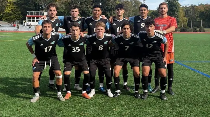Men's Soccer Remains Unbeaten in CACC Play with Scoreless Draw at Dominican